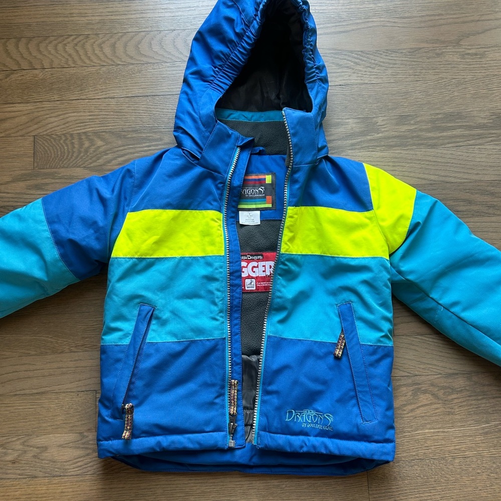 Snow Dragons size 4 snow ski jacket